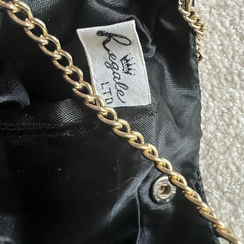 Vintage La Regale LTD clutch chain Purse Black Ruffle - Picture 4 of 6